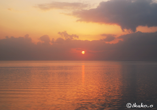 与那覇湾の夕日