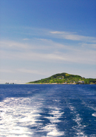 船の上から見た大神島