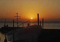 漁港の夕日